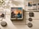 A photograph passing through a small creative tool and emerging as pixel art, with paths leading to sharing, search and renewal symbols.